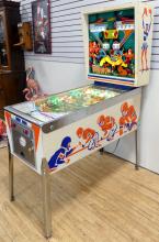 GOTTLIEB'S "GRIDIRON" PINBALL MACHINE