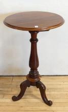 MAHOGANY PEDESTAL TABLE