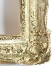 VINTAGE CARVED FRAME