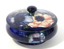 MOORCROFT "ANEMONE" COVERED DISH