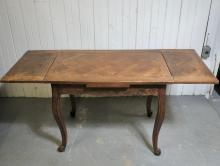 FRENCH TABLE