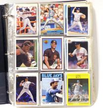 BINDER OF TORONTO BLUE JAYS CARDS