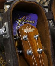 WASHBURN "OSCAR SCHMIDT" UKULELE