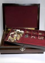 JEWELLERY BOX AND CONTENTS