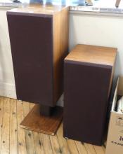 PAIR OF B&W SPEAKERS