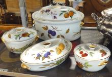 FOUR ROYAL WORCESTER "EVESHAM" CASSEROLE DISHES