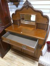 VICTORIAN WALNUT SIDEBOARD