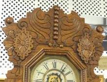 GINGERBREAD MANTEL CLOCK