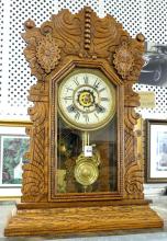 GINGERBREAD MANTEL CLOCK