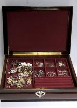 JEWELLERY BOX AND CONTENTS