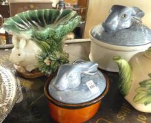 POTTERY CASSEROLES, TEAPOT AND CENTREPIECE