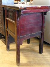 ANTIQUE CHINESE ROSEWOOD STAND TABLE