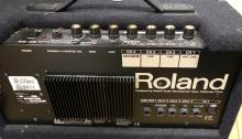 ROLAND KEYBOARD AMPLIFIER