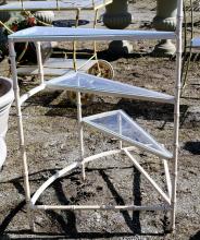 HAUSER PLANT STAND