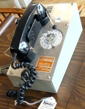 VINTAGE TELEPHONE