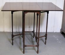 DROP LEAF TABLE