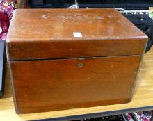 STORAGE BOX AND SHAKERS