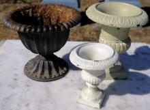 TABLE URNS
