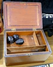 STORAGE BOX AND SHAKERS