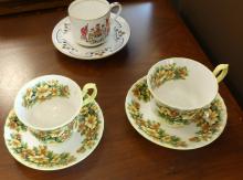 DESSERT STAND, CUPS AND SAUCERS