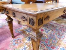 VINTAGE MAHOGANY COFFEE TABLE