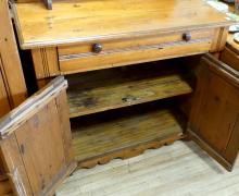 PRIMITIVE PINE WASHSTAND