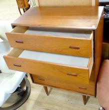 TEAK CHEST OF DRAWERS