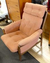 MCM LOUNGE CHAIR