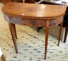 ANTIQUE MAHOGANY FLIP-TOP GAMES TABLE