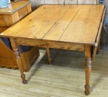 PRIMITIVE PINE DROP-LEAF KITCHEN TABLE