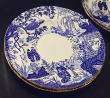 EIGHT DERBY "BLUE MIKADO" DINNER PLATES