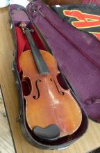 CREMON-STRADUARIUS VIOLIN WITH BOW AND CASE