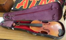 CREMON-STRADUARIUS VIOLIN WITH BOW AND CASE