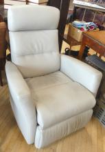 DESIGNER LEATHER RECLINER