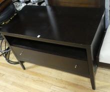 GEOVIN LOW CABINET