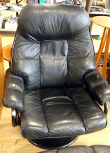 RETRO RECLINER WITH FOOTSTOOL