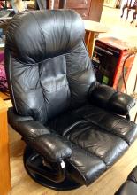 RETRO RECLINER WITH FOOTSTOOL