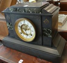 BLACK MARBLE MANTEL CLOCK