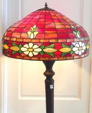 BAETZ BROS. STAINED GLASS FLOOR LAMP