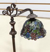 TIFFANY STYLE BRIDGE LAMP