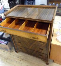 ART DECO CHEST OF DRAWERS