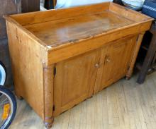 PRIMITIVE PINE DRY SINK