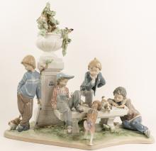 MAJOR LLADRO FIGURE GROUP