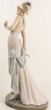 LARGE LLADRO FIGURINE