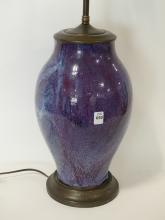CHINESE POTTERY TABLE LAMP