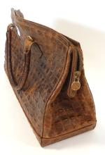 VINTAGE FENDI LEATHER HANDBAG