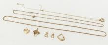 EIGHT PIECES OF 10KT GOLD JEWELLERY