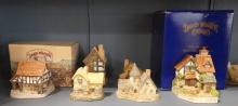 THIRTEEN DAVID WINTER "COTTAGE" FIGURINES