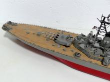 U.S.S. MISSOURI BATTLESHIP MODEL