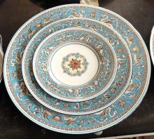 WEDGWOOD "FLORENTINE" DINNERWARE